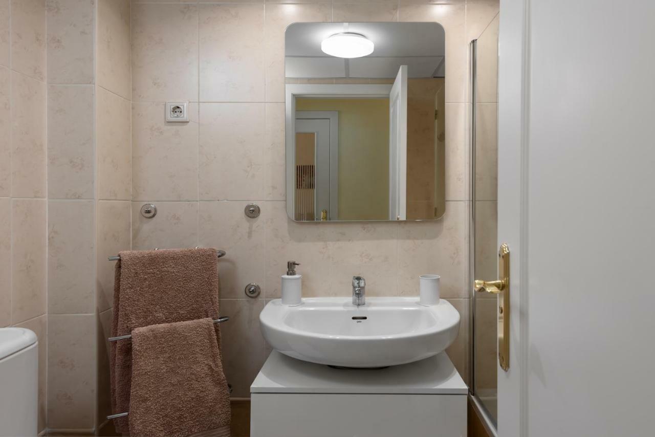Azul Apartemen